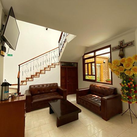 Hotel San Julian Buga Extérieur photo