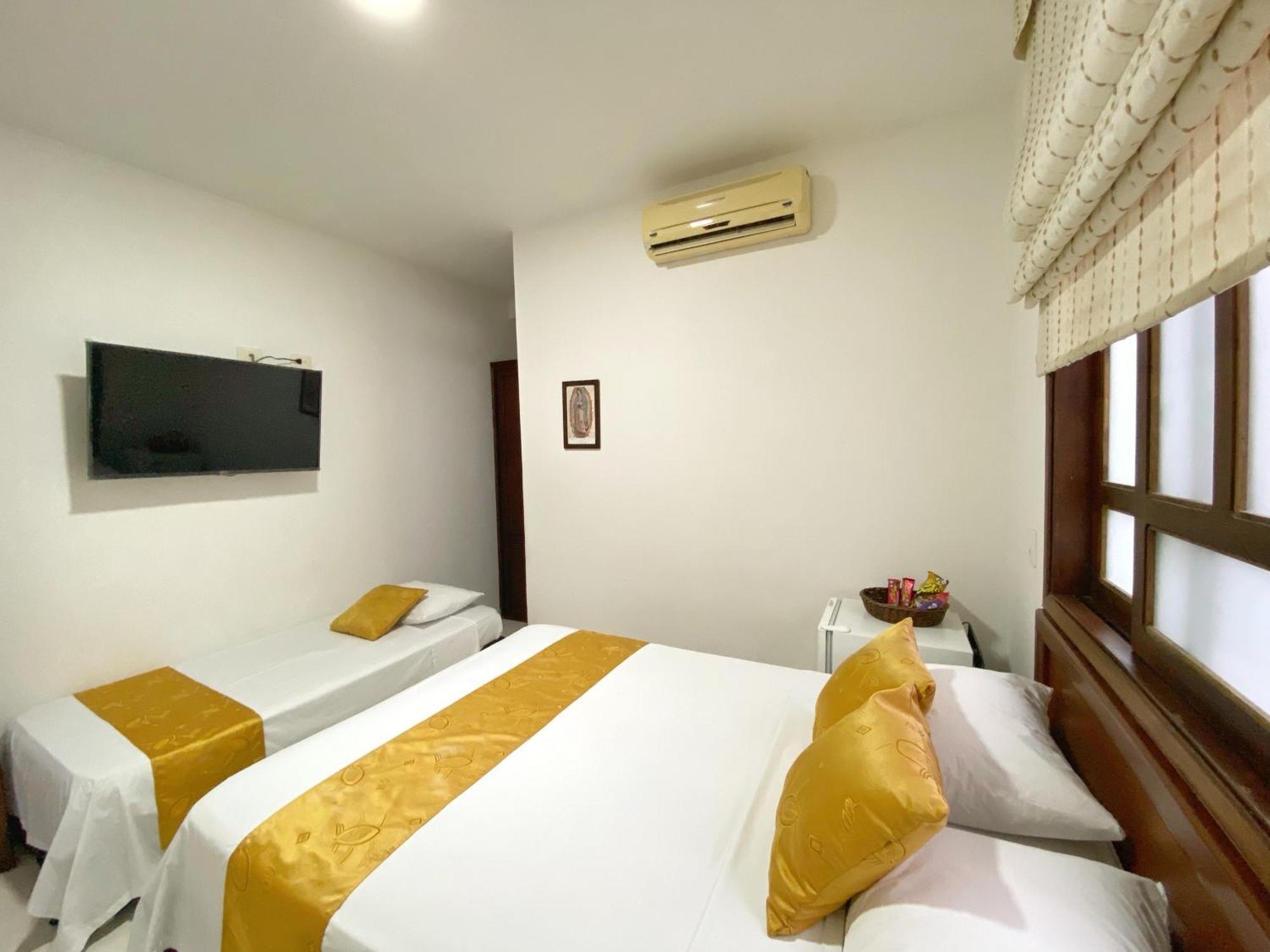 Hotel San Julian Buga Extérieur photo