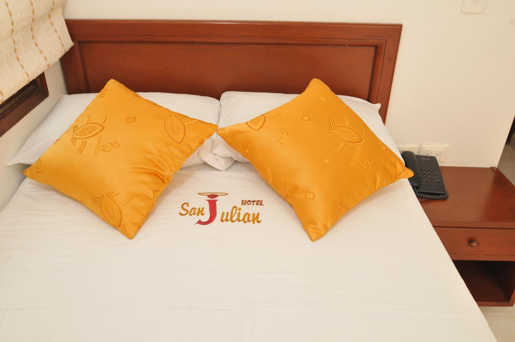 Hotel San Julian Buga Chambre photo